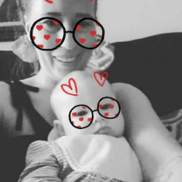 Meet your Posher, Krista - Picture 5 of 5